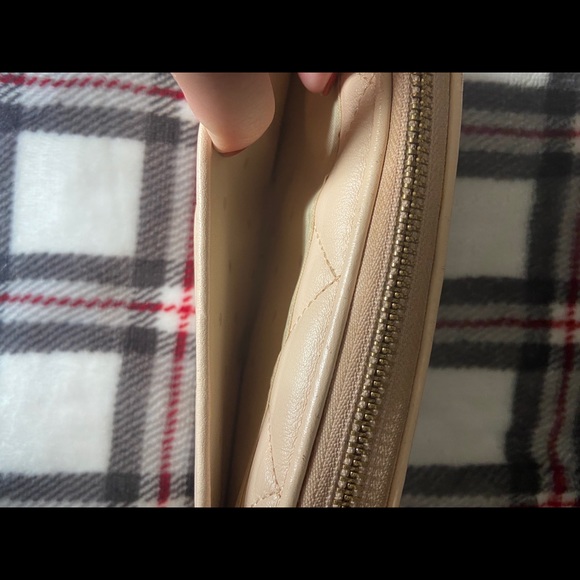 PreLoved Kate Spade Wallet - Picture 3 of 4